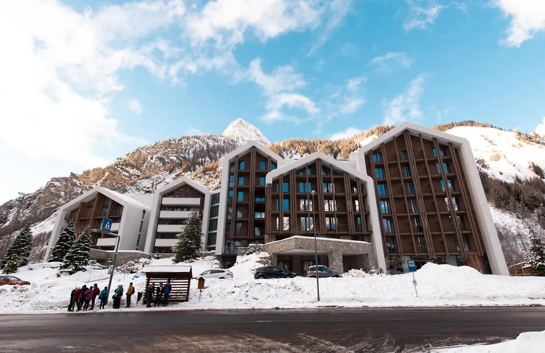 Th Courmayeur-1