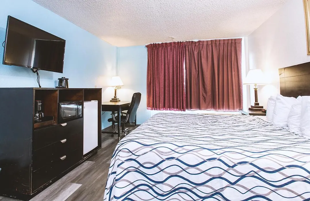 Sky-Palace Inn & Suites Wichita East-1