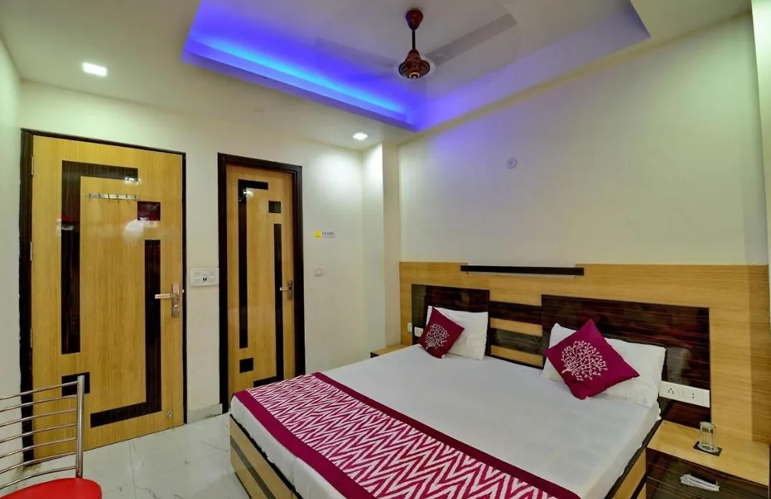 Goel Residency-1
