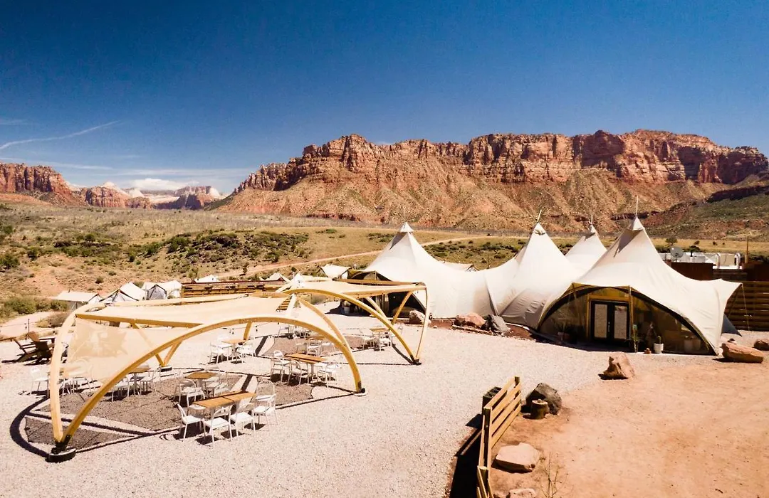 Under Canvas Zion-1