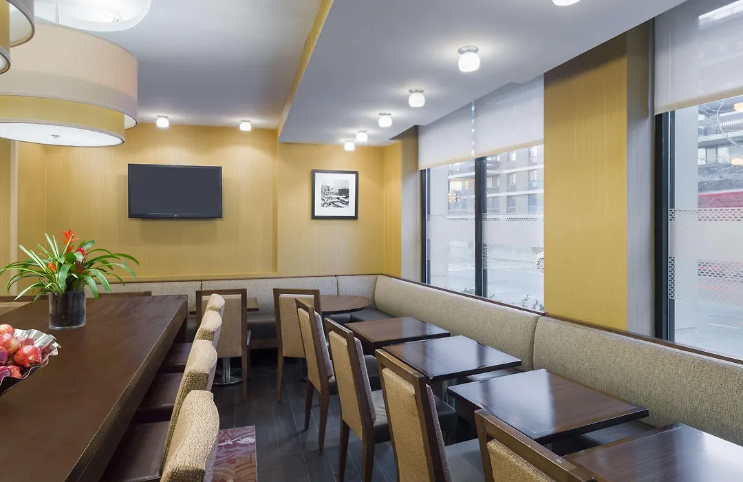 Hampton Inn Manhattan-Seaport-Financial District-1