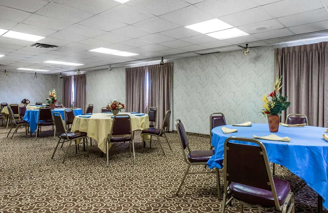 Quality Inn & Suites Fairview - Erie-1
