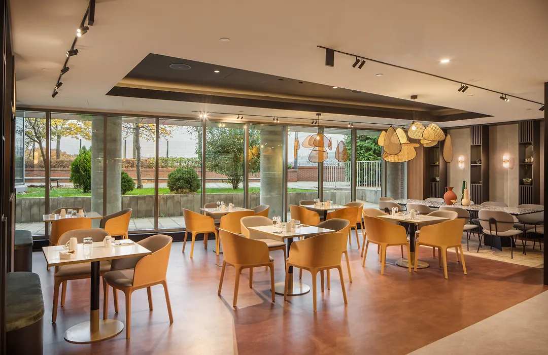 Crowne Plaza Budapest By Ihg-1