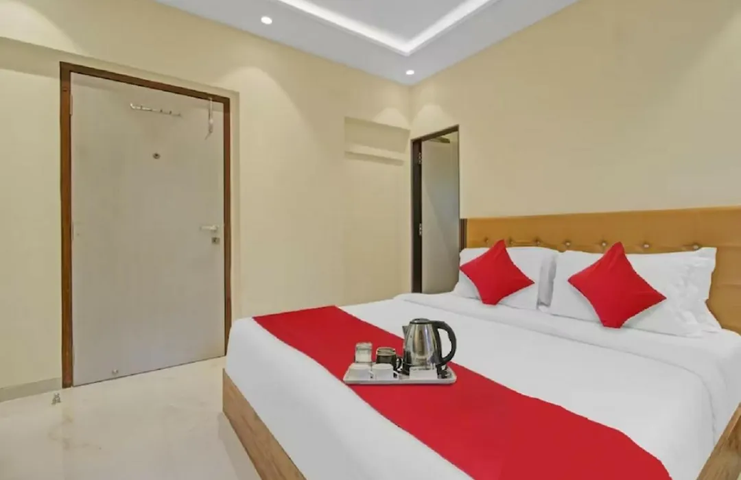 Hotel Sunrise Juhu-1