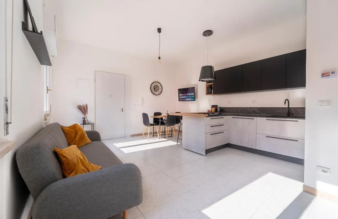 Shiny Home Verona-1