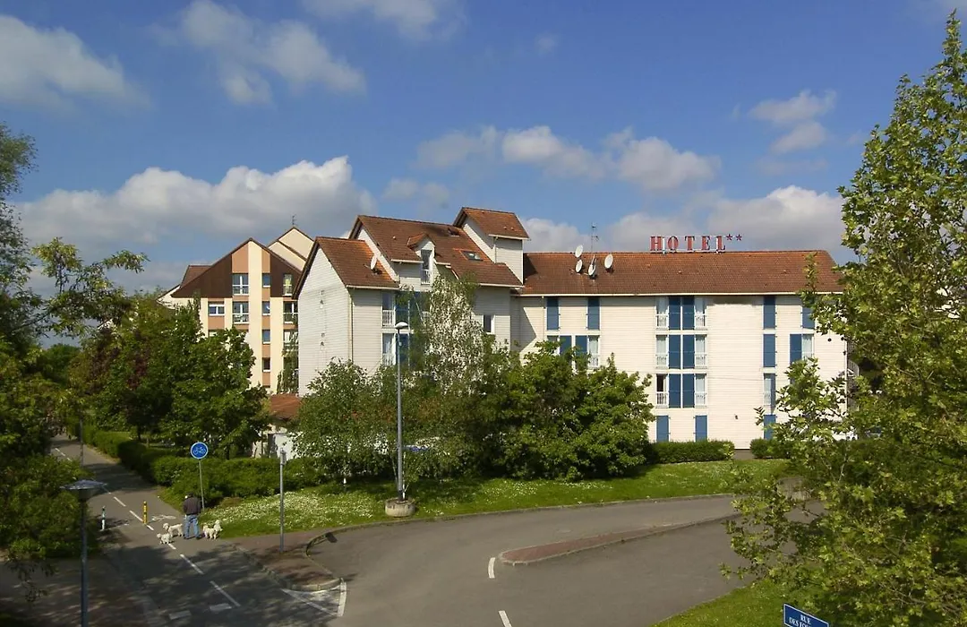 Hotel Strasbourg - Montagne Verte&Restaurant Louisiane-1