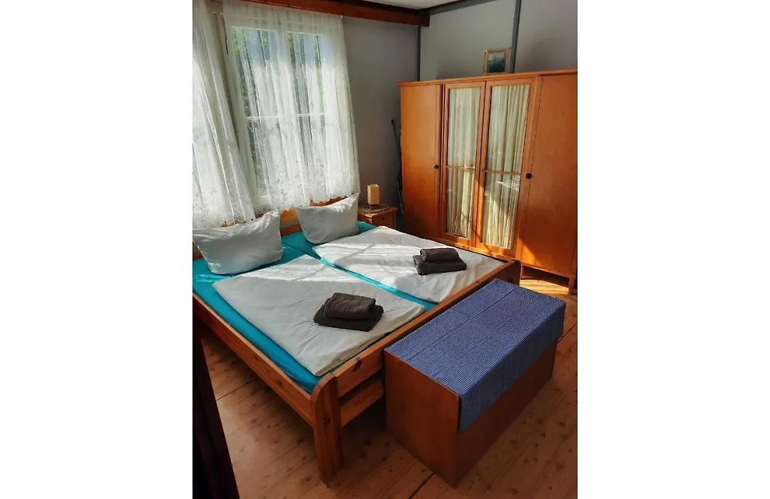 Ferienbungalow Waldstrasse-1