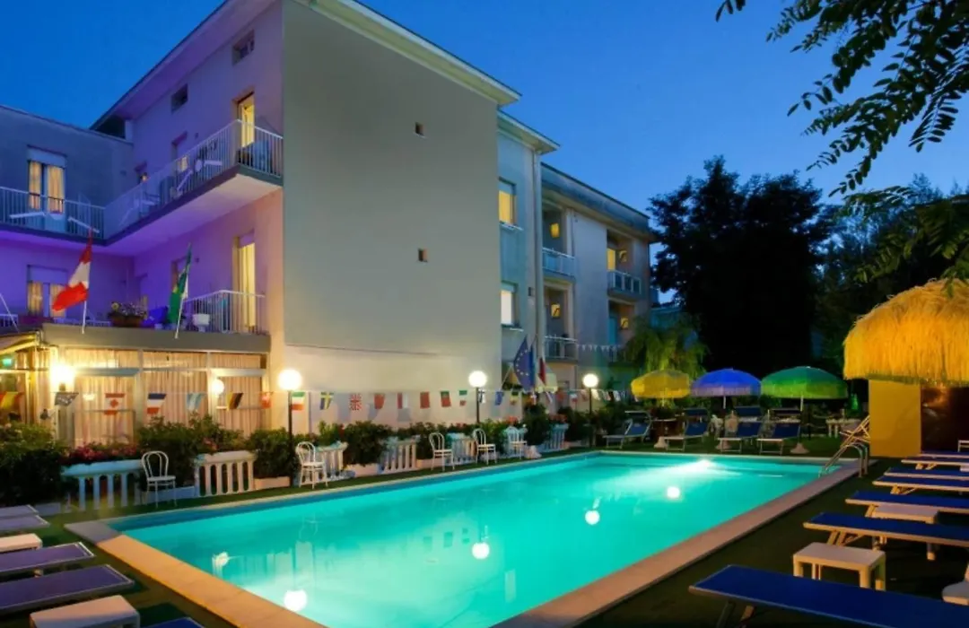 Hotel Des Bains Rimini-1