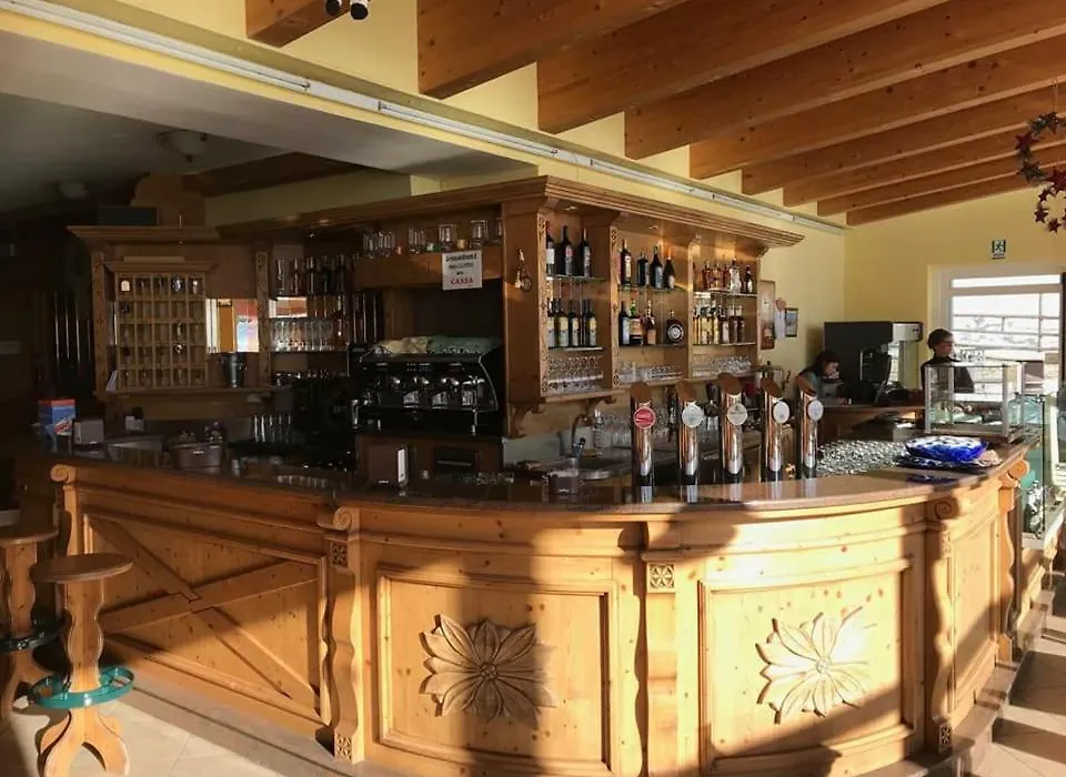 Hotel Sole del Baldo-1