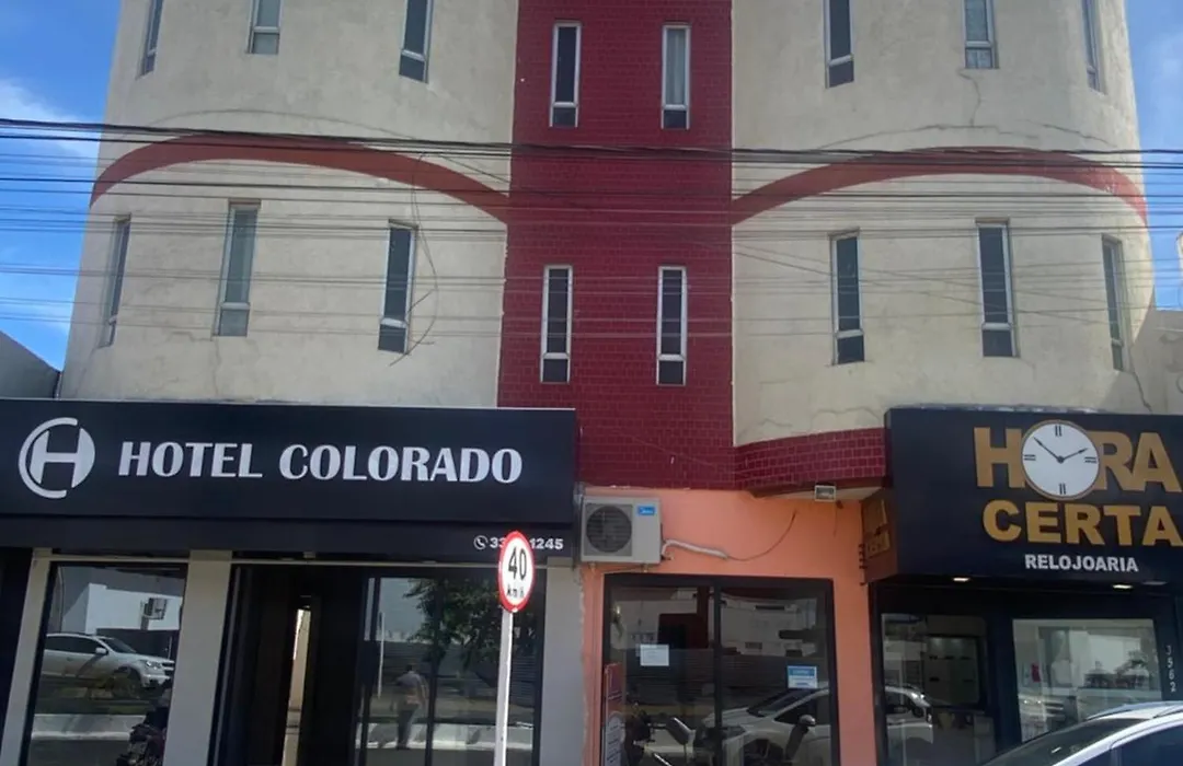 Hotel Colorado-1
