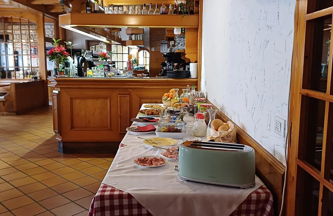 Albergo Dalla Mena-1