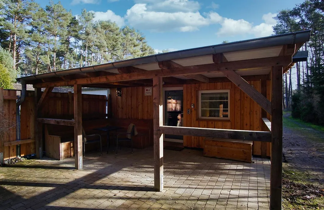 strandnahes und gemütliches Ferienhaus am Waldrand - Ferienhaus Waldidyll-1