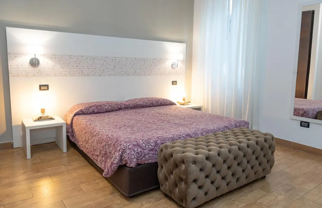 Locanda dei Poeti Rooms&Apartments-1