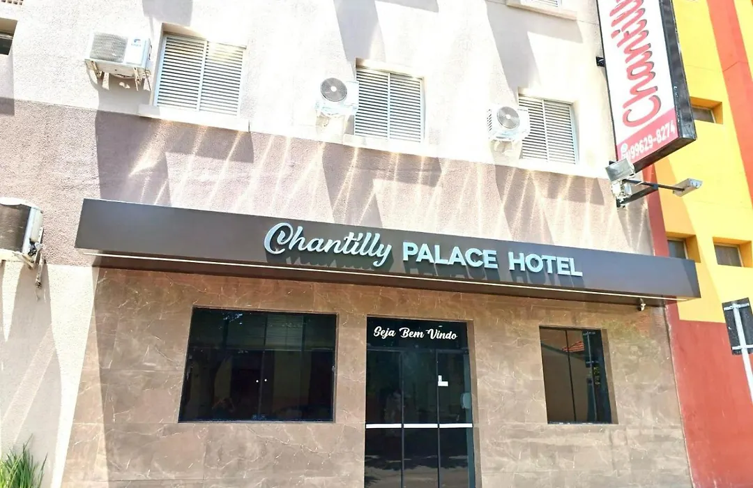 Hotel Chantilly-1