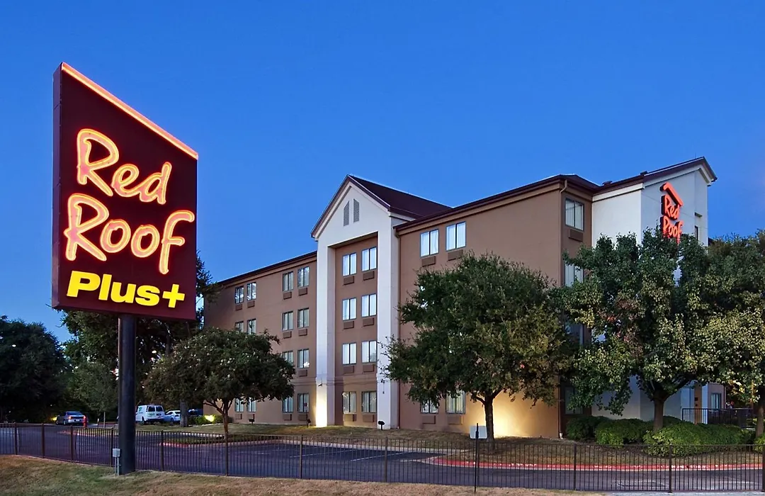 Red Roof Inn Plus Austin South - Airport-1