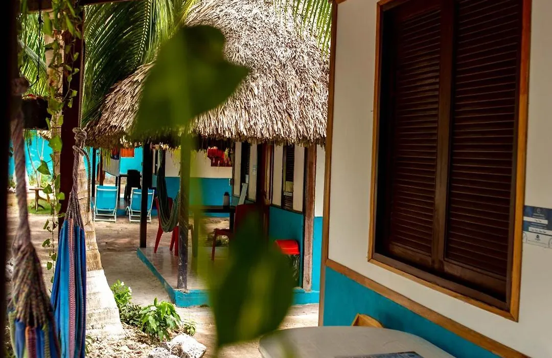 Isla Grande Eco-Hostal-1