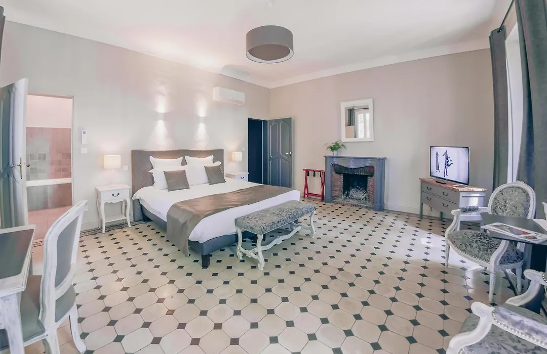 Auberge De La Treille - Chambres D'Hotes-1