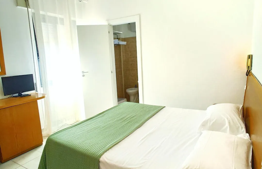 Piccolo Hotel-1