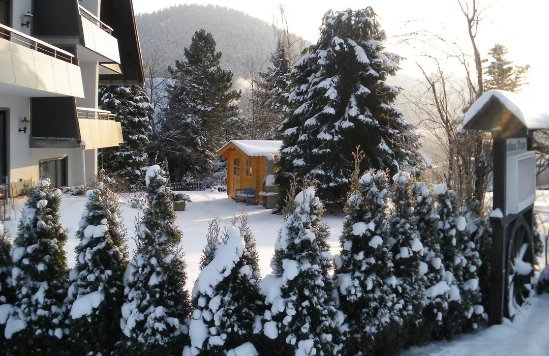 Ferienwohnungen Landhaus Meran-1