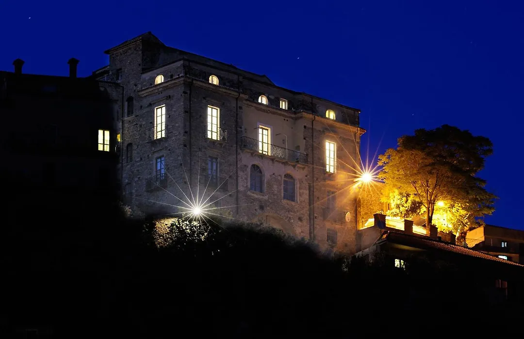 Residenza Matarazzo e Le Sue Soffitte-1