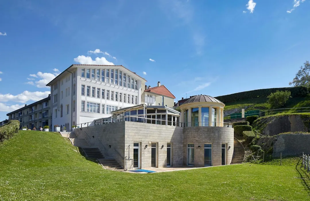 Hotel & Talasoterapia Zelai-1