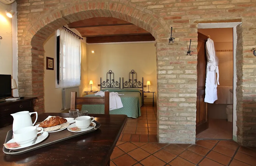 Fattoria Pieve a Salti-1