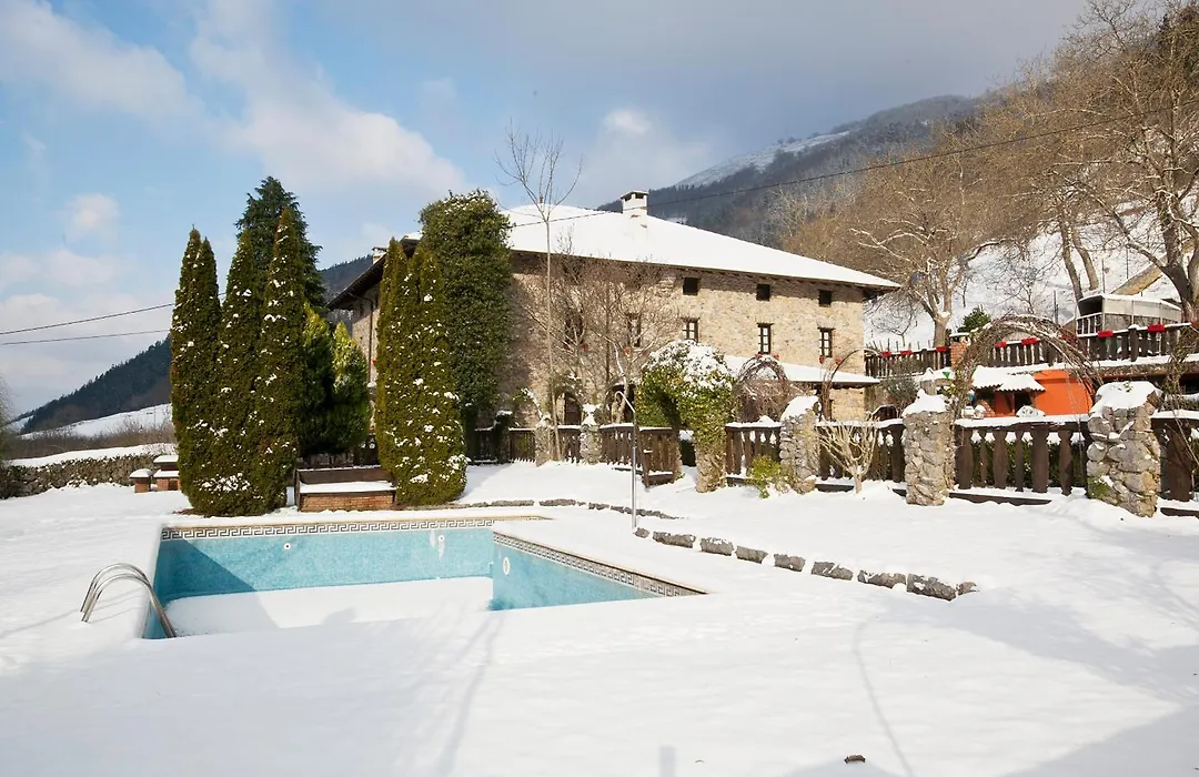 Agroturismo Izarre-1