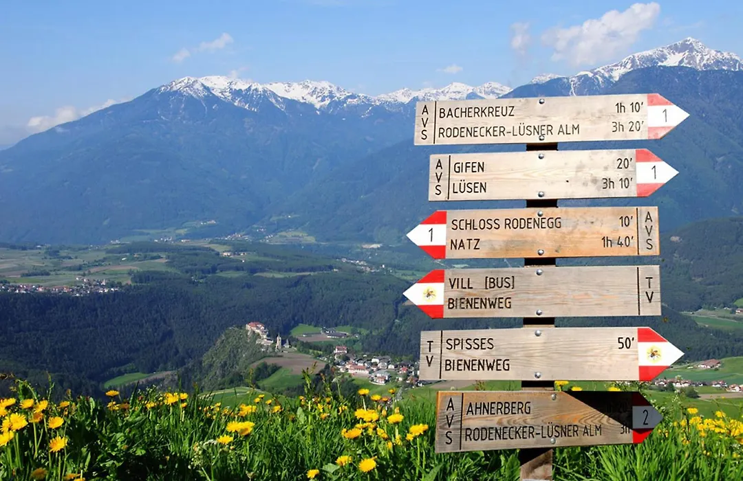 Vitroler Hof-1