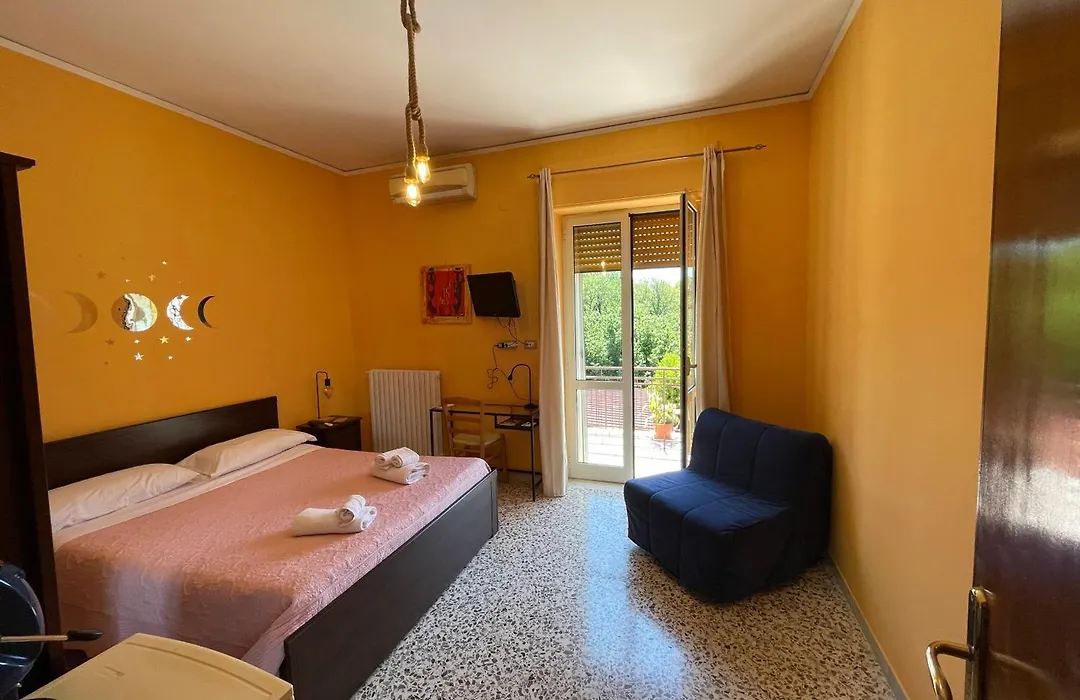 Mezzaluna Guest House-1
