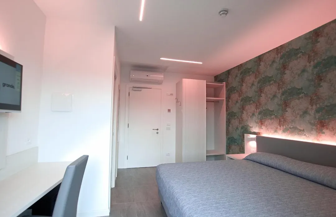 Hotel Paris-1