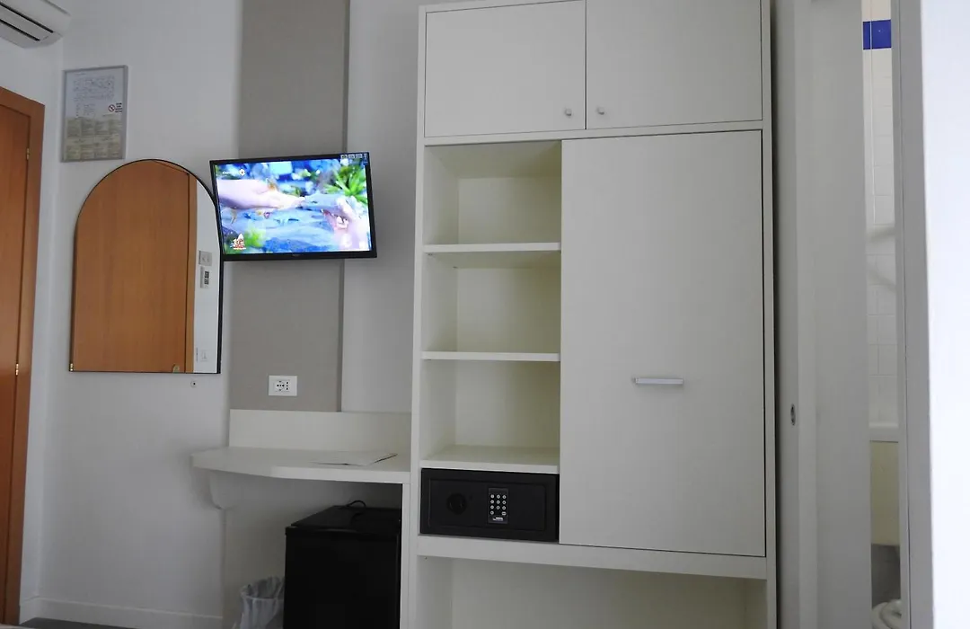 Hotel Villa Candia-1