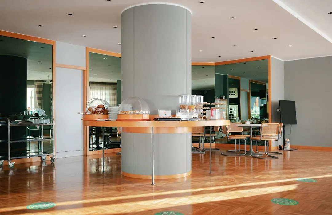 Hotel Scogliera-1