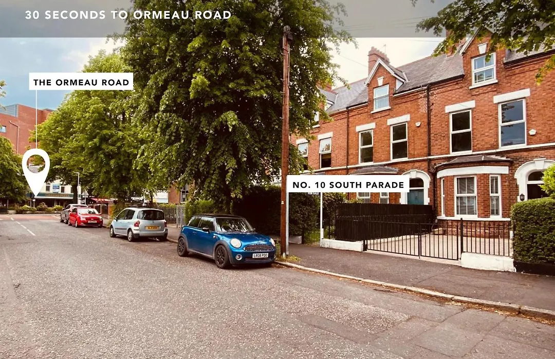Spacious Victorian Group Retreat | Gated Parking-1
