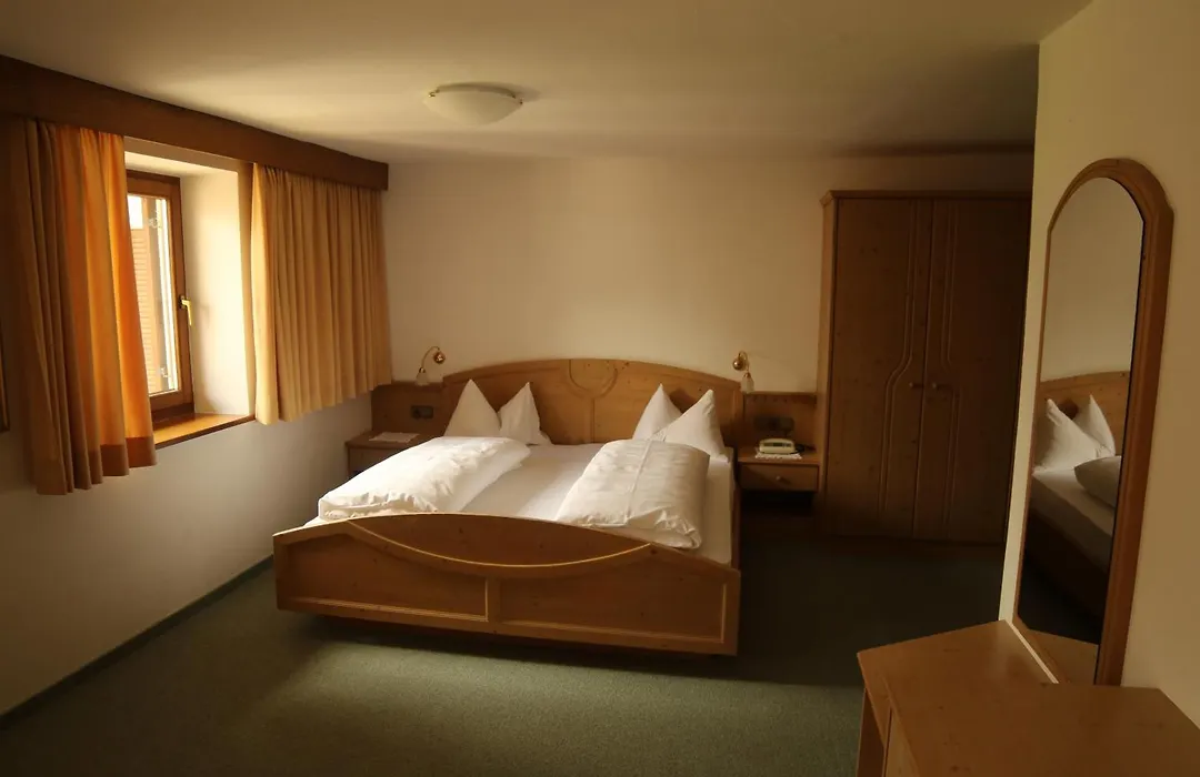 Gasthof Pension Roessl-1
