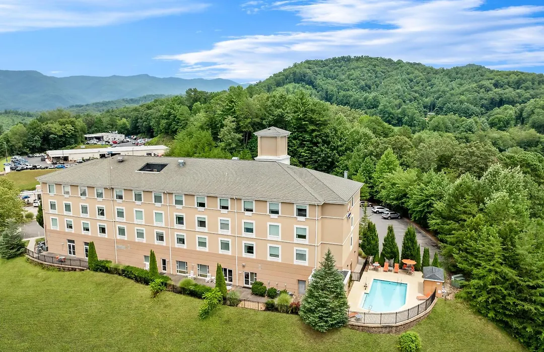 Comfort Inn Sylva - Cullowhee-1