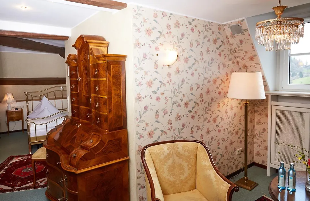 Schloßhotel Kurfürstliches Amtshaus Dauner Burg-1