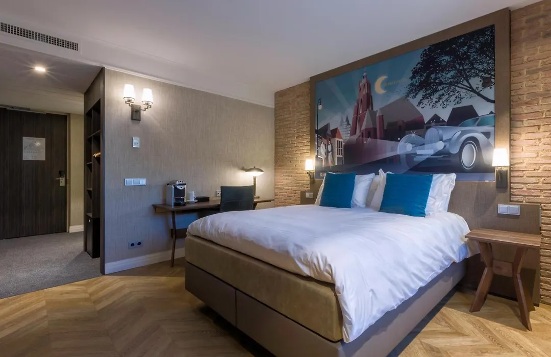 Grand Hotel Valies-1