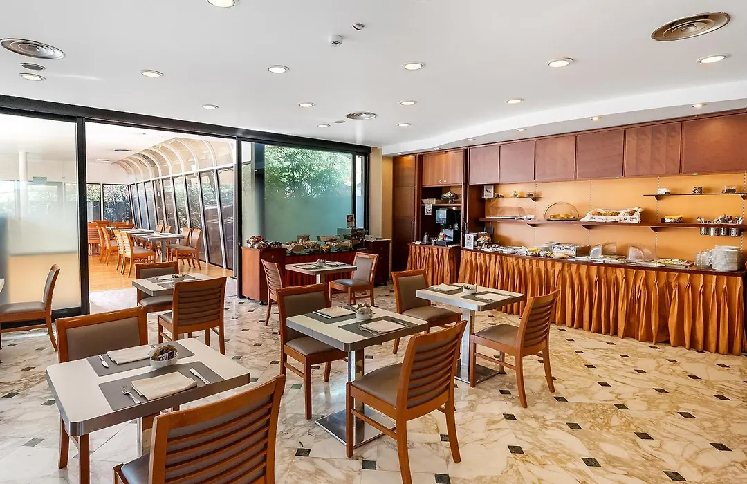 Abacus Hotel-1
