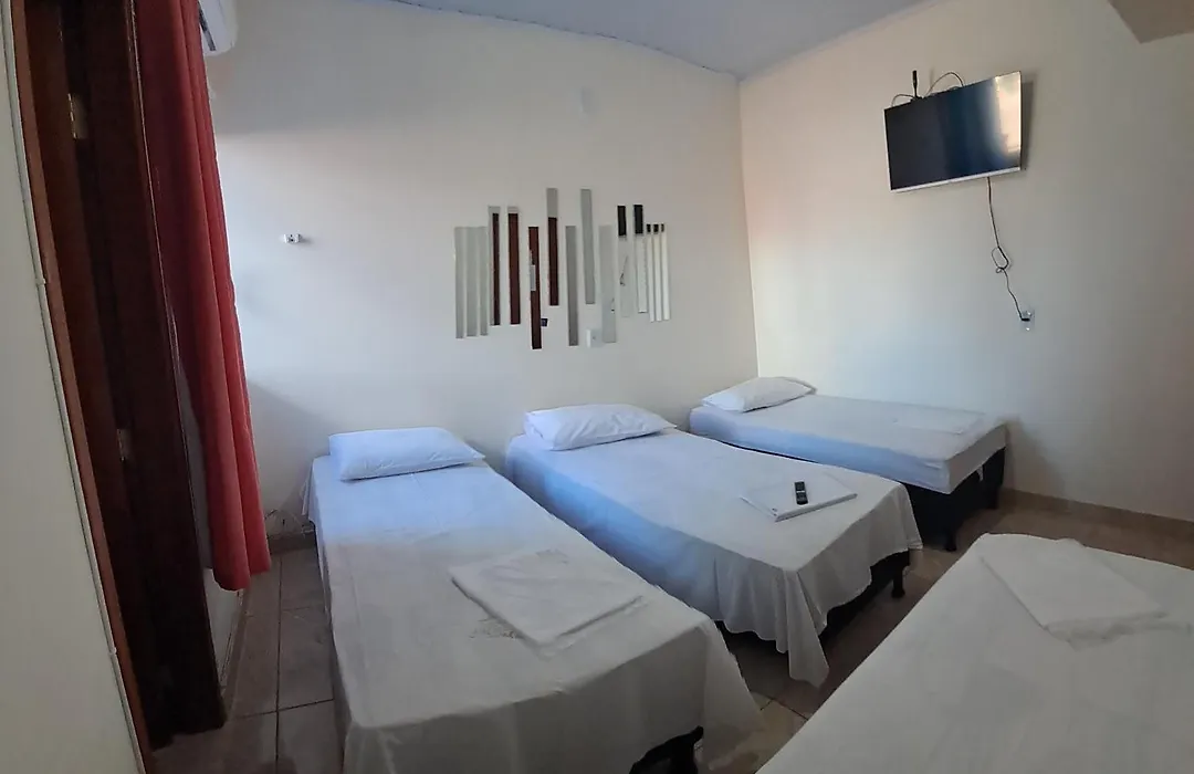 Hotel Pousada Mãe Rainha-1