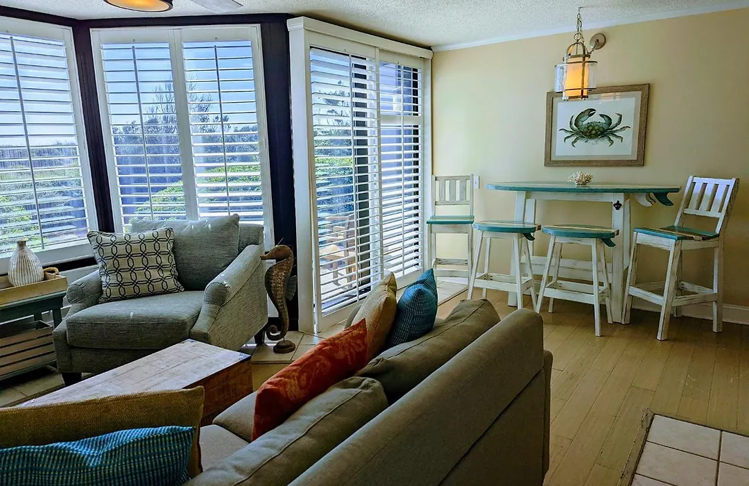 Shell Island Resort - All Oceanfront Suites-1