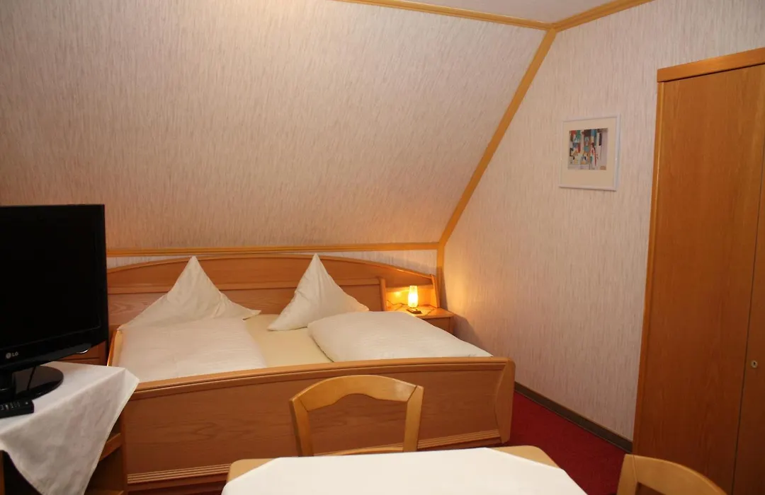 Hotel Drei Kronen-1