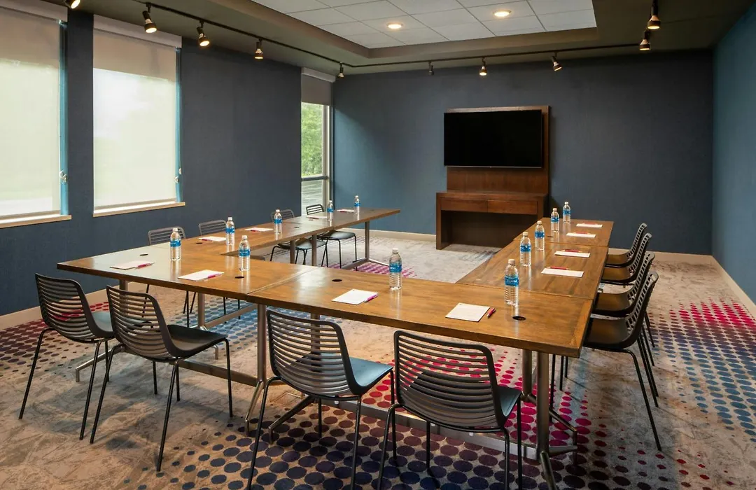 Aloft By Marriott Green Bay-1