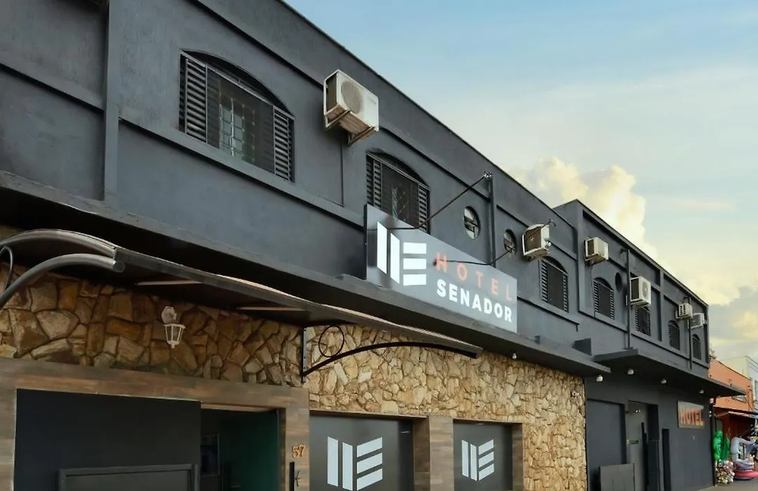 Hotel Senador-1