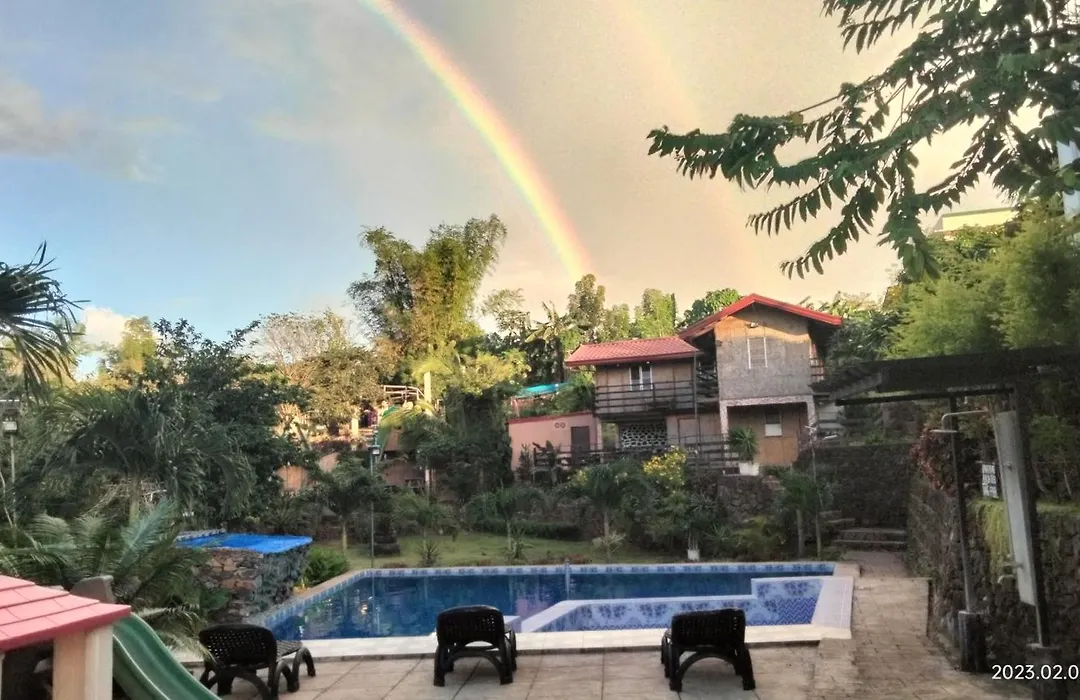 Casa De Robles Tanay Rizal-1