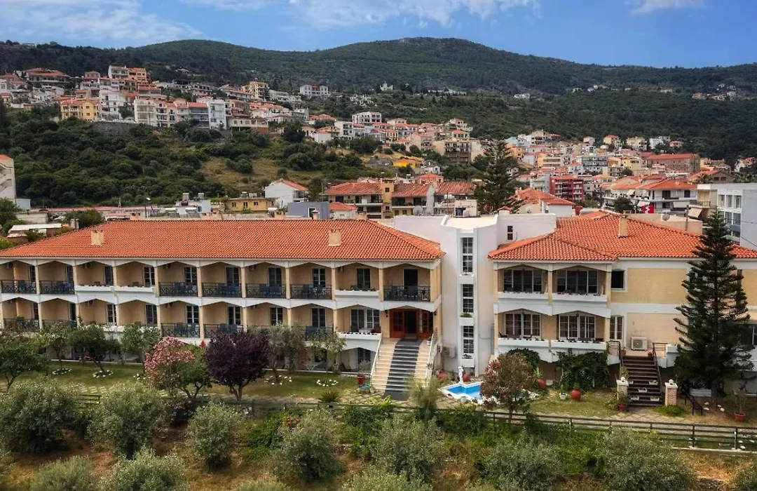 Paradise Hotel-1