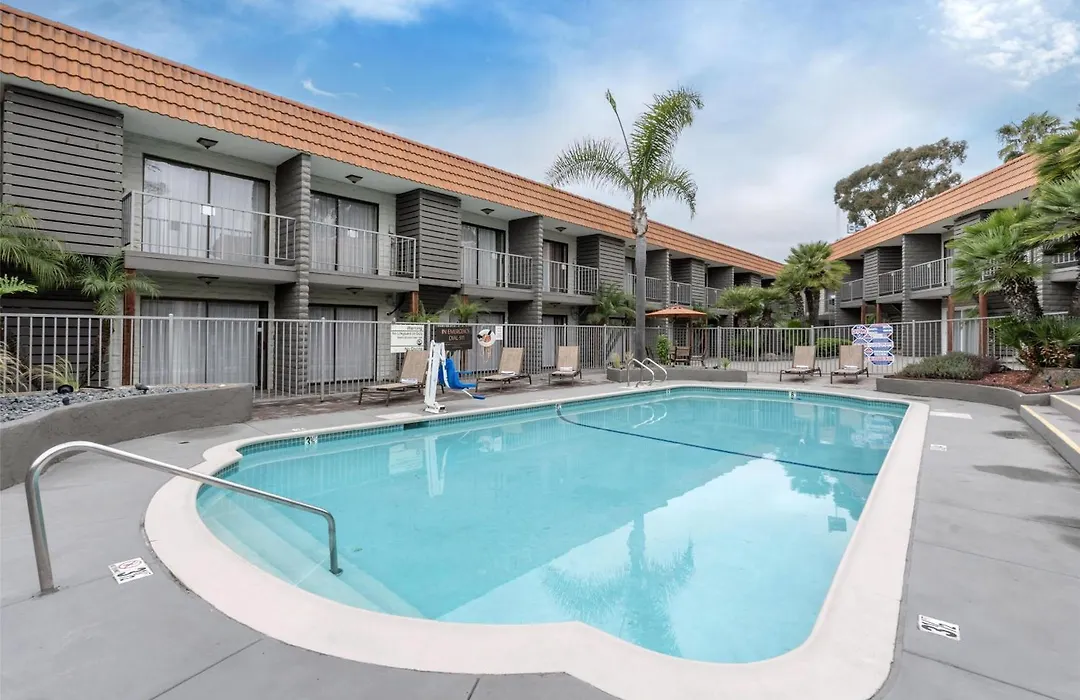 Best Western Oceanside Inn-1