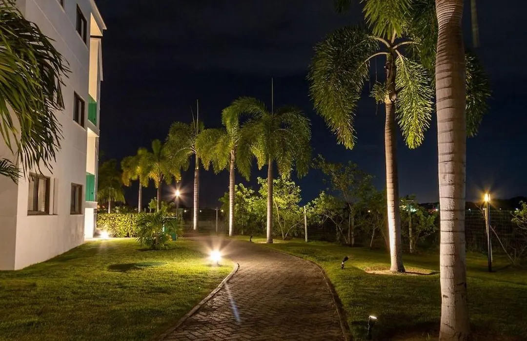Complexo Iberostar - Praia do Forte Bahia - Imóveis de Luxo, de 2 e 3 quartos no melhor local da Praia do Forte-1