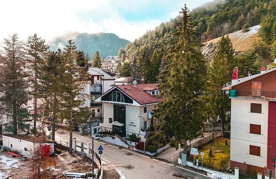 Hotel Petite Fleur-1