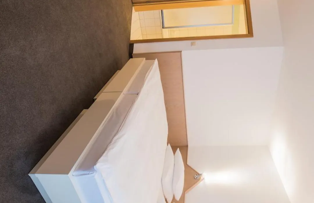 Hotel am Wasen-1