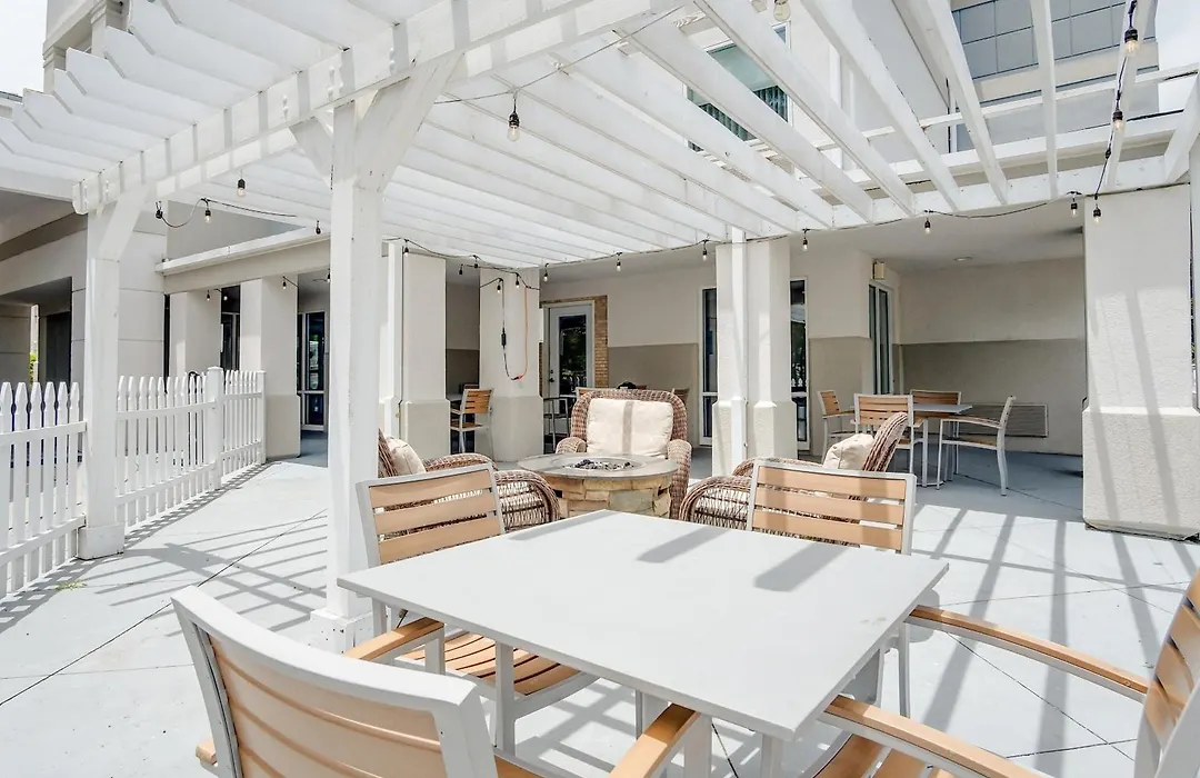 Country Inn & Suites By Radisson, Savannah Southside-1